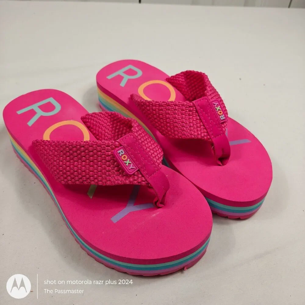 Women's Roxy Slip-On Thong Sandals US Size 5.5 - Picture 5 of 7